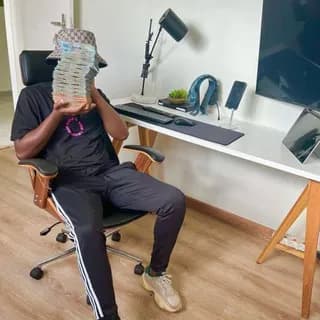 MOUSTAPHA BOT