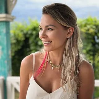 Imagen de perfil de Life and Food and Travel en Telegram