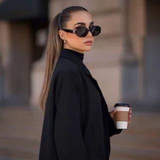 Profile image of 𝐕𝐎𝐆𝐔𝐄 | مجله استایل on Telegram