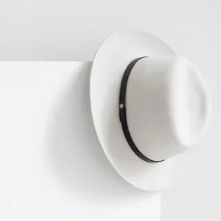 Profile image of White Fashion Blog on Telegram