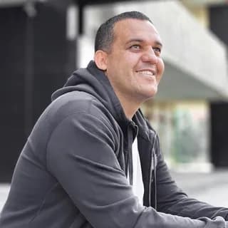 Profilbild von Умар Кремлев auf Telegram