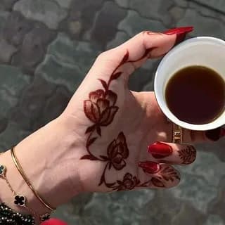 Imagem de perfil de اقتباسات حب ، ادمنت حبك🖤. no Telegram