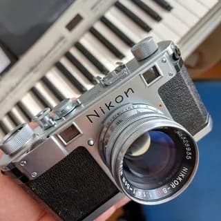 Immagine del profilo di Vendo materiale fotografico da collezione, principalmente Nikon su Telegram