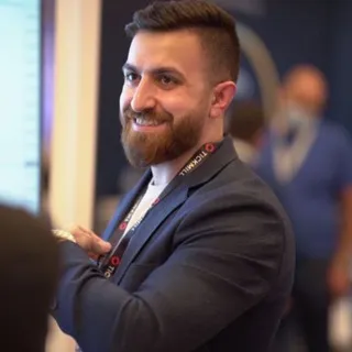 Ahmad Ibrahim AlMosawi ( Forex )فوركس ،الاسهم والمعادن