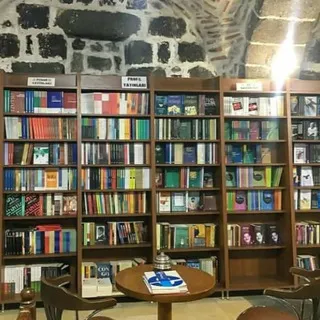 Tutunamayanlar Zinciri (kitap,dergi,şiir, edebiyat)